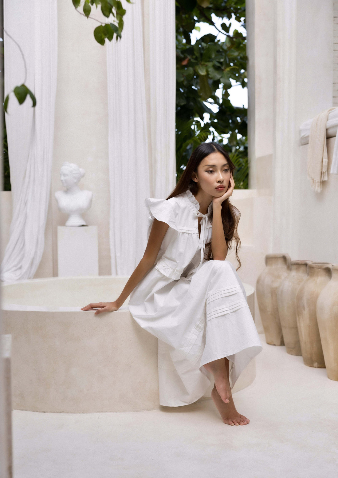 Austen Midaxi | White